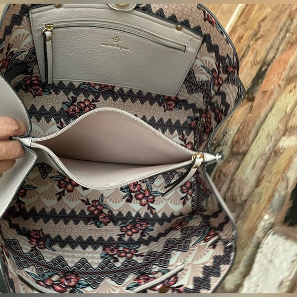 NANETTE LEPORE LARGE CRÈME BAG - Picture 10 of 11